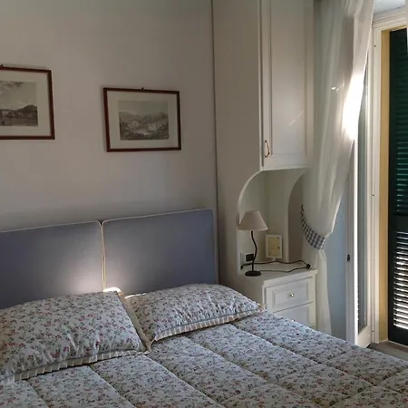 Hotel L'angolo Dei Pescatori 2*