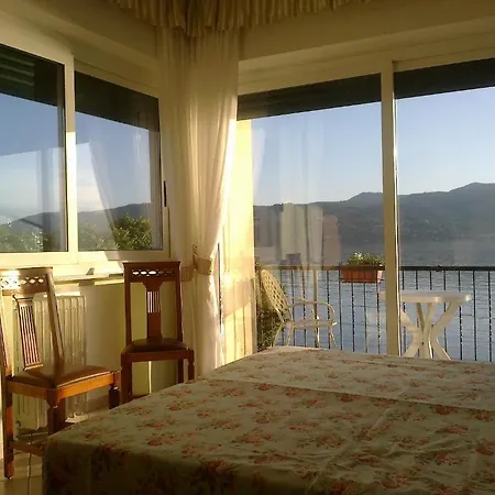 L'angolo Dei Pescatori Hotel 2*